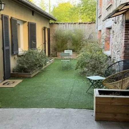 Commerce Vente Thiers 10p 219m² 161000€