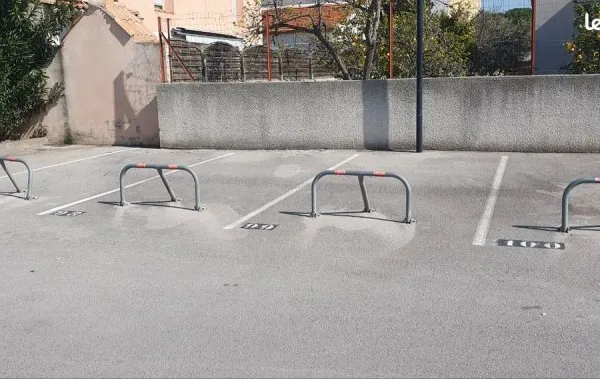 Stationnement Location Frontignan   60€