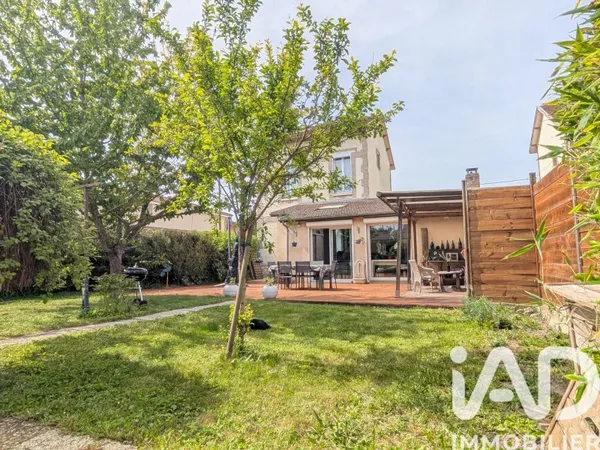 Maison 7 pièces 145 m²