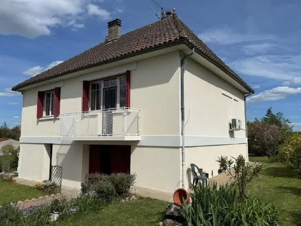 Maison d'environ 77 m2