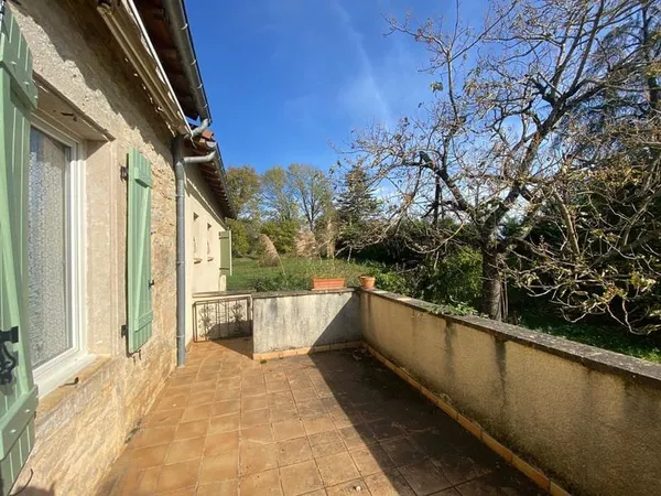 Entre Caylus & Villefranche, Maison ancienne restaurée