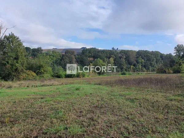 Terrain 1100 m²