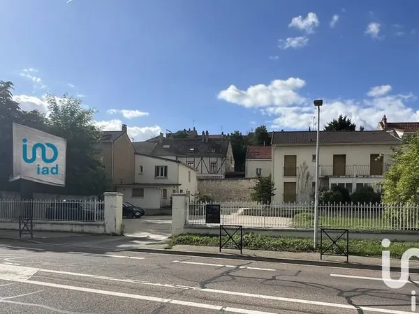 Maison avec appartements 298 m²