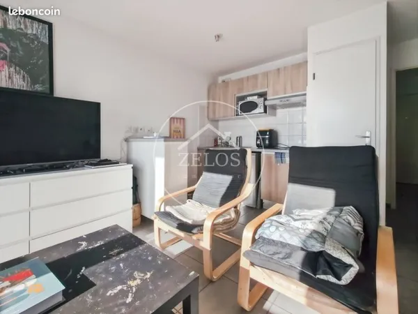 Studio 1 pièce 24 m²
