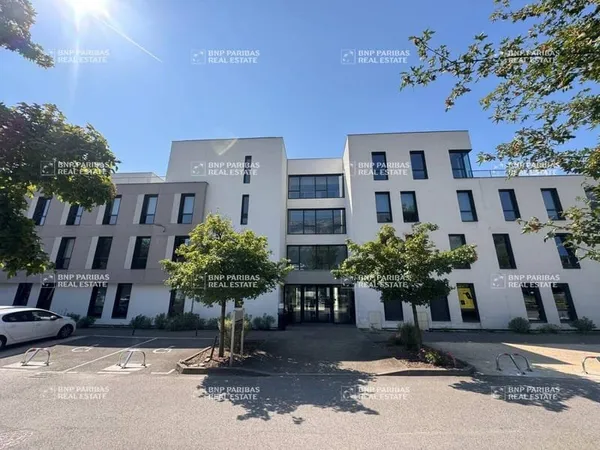 Bureaux 292 m²