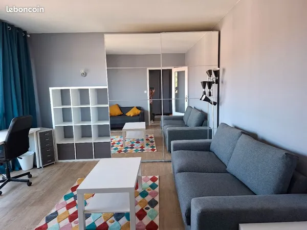 Studio meublé à Oullins
