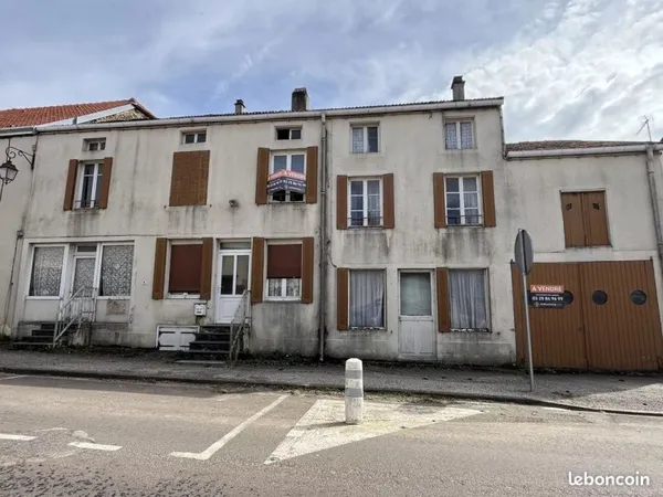 Maison à Neuilly-L'Evêque