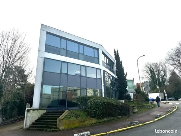 Immeuble 924 m²