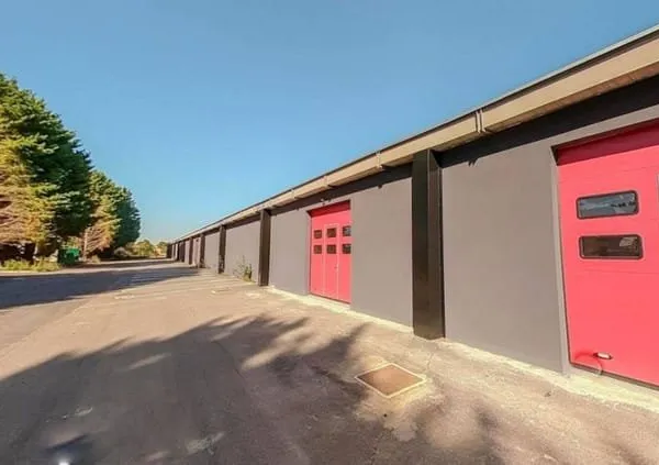 Local d'activité 4316 m²