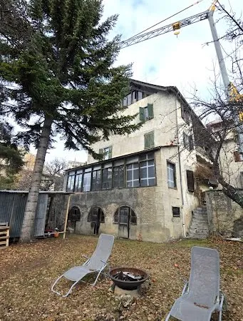 Maison 12 pièces 400 m²