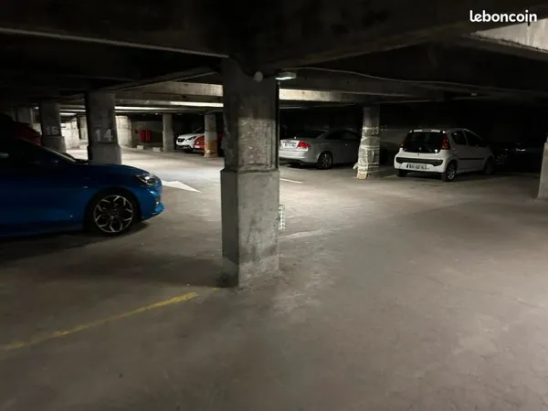 Parking couvert au centre de Clermont