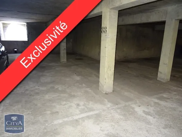 Stationnement Vente Élancourt   11000€
