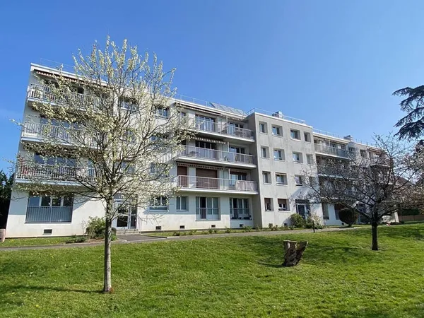 Appartement 4 pièces 82 m²