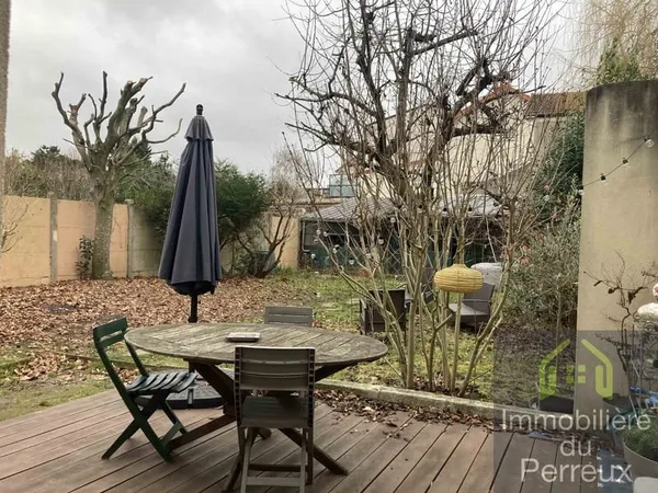JOLIE MAISON DE 4 CHAMBRES ET DEPENDANCE DE 60 M2