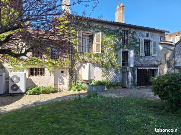 Propriété 16 pièces 313 m²