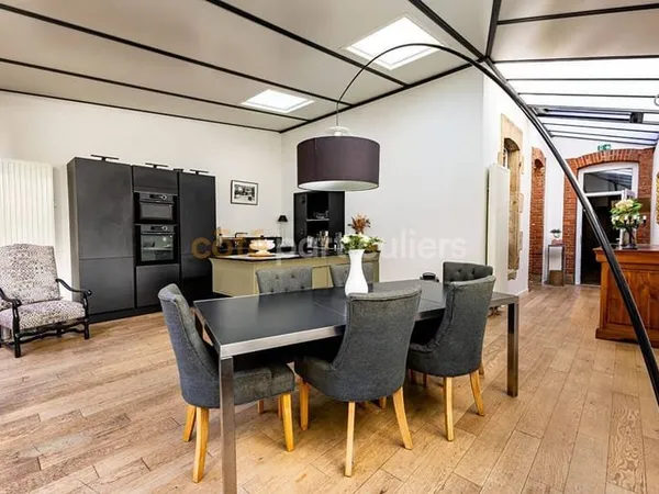 Maison 7 pièces 175 m²
