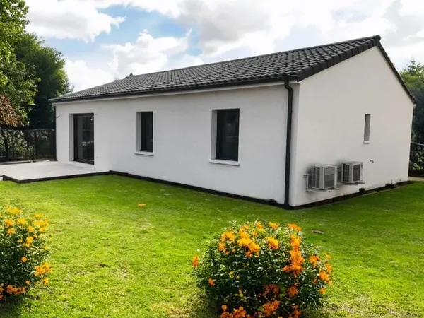CHAMPCEVINEL - MAISON NEUVE + TERRAN
