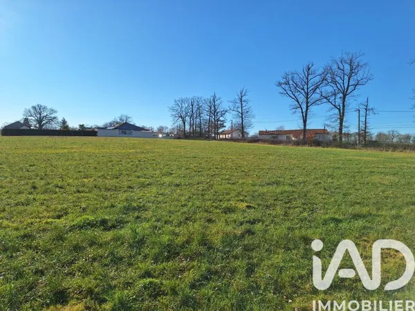 Terrain 1360 m²