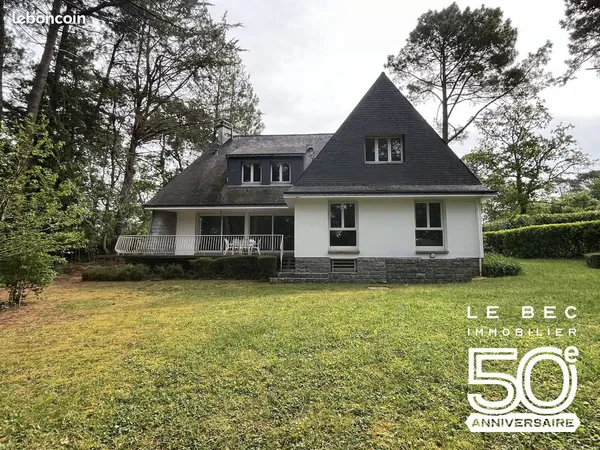 Maison 7 pièces 176 m²