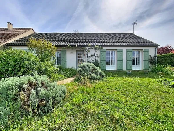 Maison de plain-pied 5 pièces 89 m²