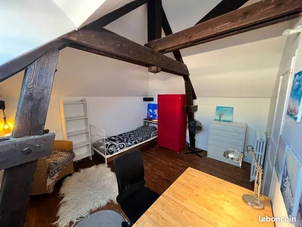 Chambre indépendante 14m2 + SDB 4m2 sur palier privatif_Colocation à Cormontreuil_Proche transports 