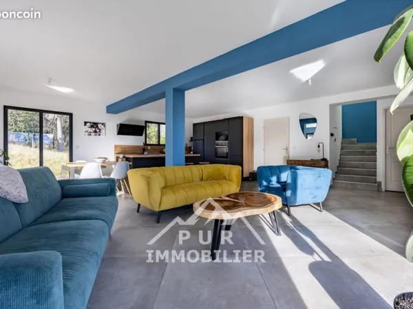 Maison 4 pièces 131 m²