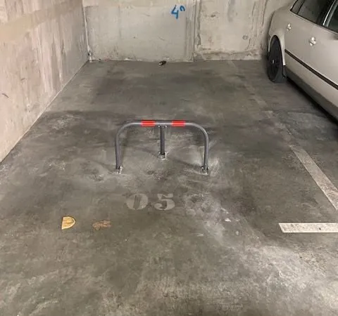 Place dans parking souterrain sécurisé à Nîmes