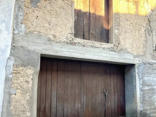 A Vendre Grange + Jardin Saint Hilaire