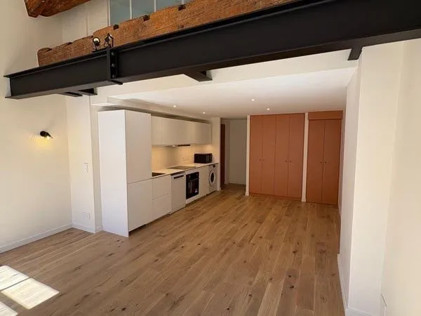 Duplex T2 meublé haut de gamme - Dernier étage - Lyon 5 Saint Just