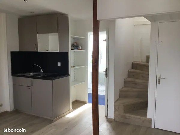 Studio ideal etudiant (e) ou jeune couple
