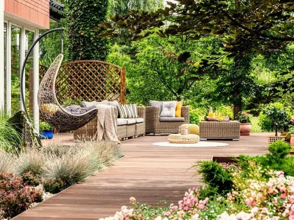 **RETOUR A LA VENTE Hypercentre T4 avec TERRASSE + JARDIN + PARKINGS**
