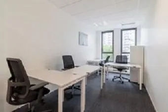 Espace de travail privé personnalisé en fonction des besoins uniques de votre entreprise à VILLEURBA