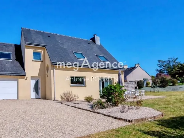 Maison contemporaine au calme proche plages