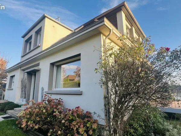 Maison 7 pièces 141 m²