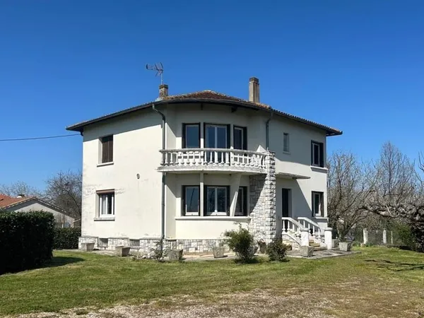 Maison type 6 avec jardin