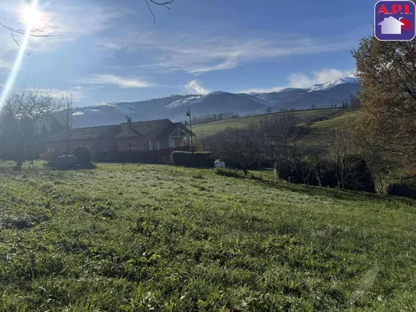 Terrain en individuel 905 m²