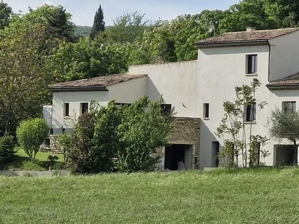 Maison 4 pièces 134 m²