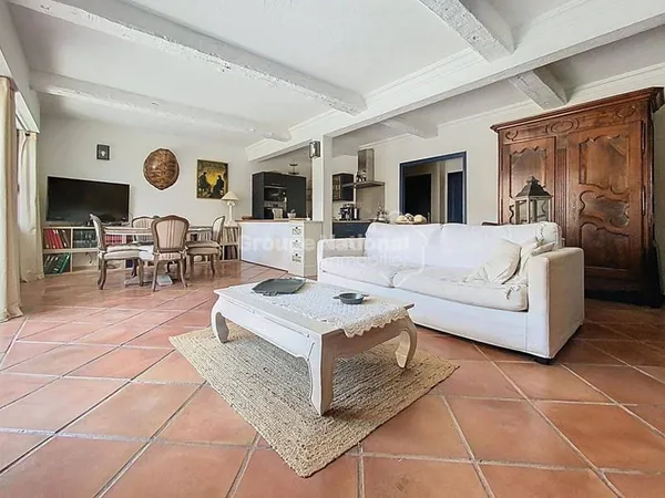 Maison 5 pièces 152 m²