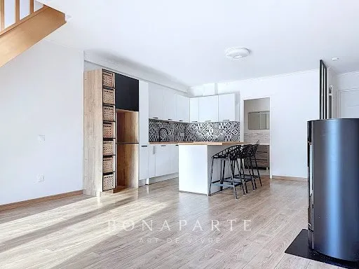Appartement 5 pièces 148 m²