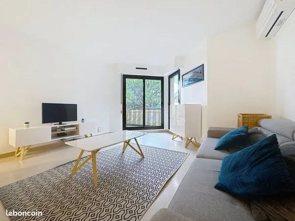 Exclusivité - Appartement 3 pièces Nice Fabron avec terrasses, piscine et parking