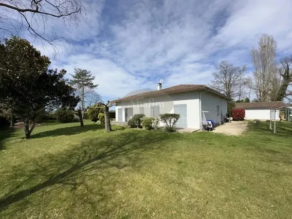 Villa avec jardin