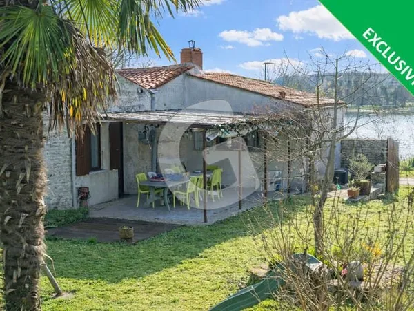MAISON 5 PIECES- 147M²- À VENDRE À LAIROUX