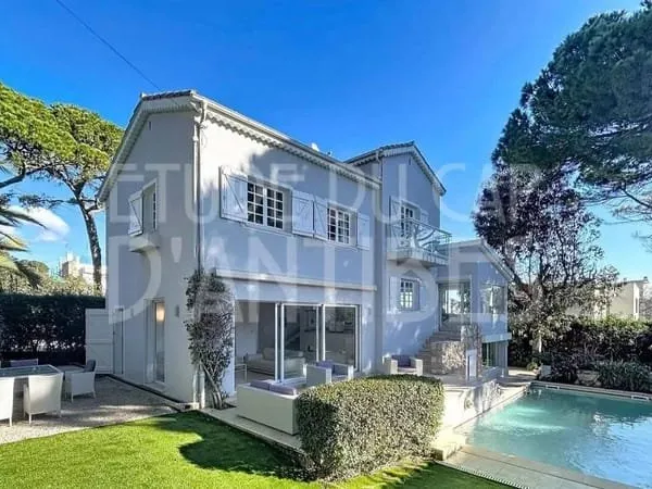 Villa 7 pièces 170 m²