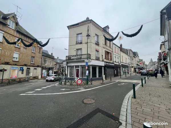 Commerce divers 75 m²