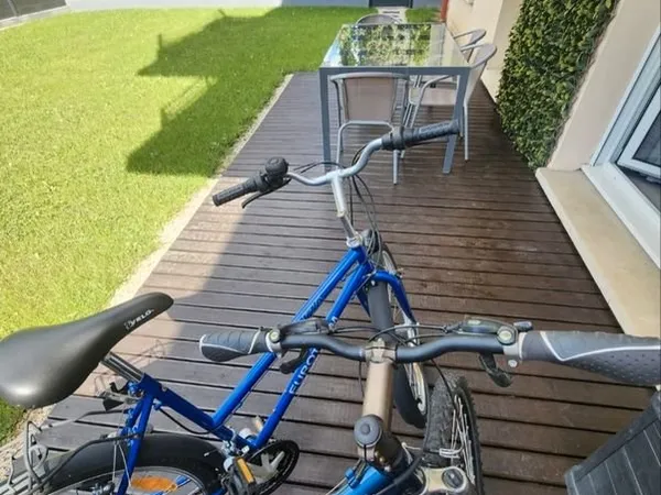 À vendre - 2 pièces de 46.31m2, jardin de 100m2, cave, garage privatif en sous-sol et place de parki