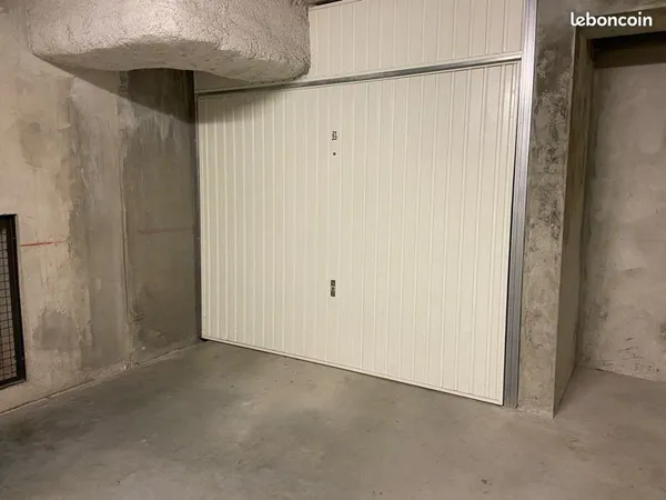Garage double