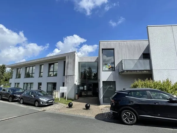 Bureaux 391 m²