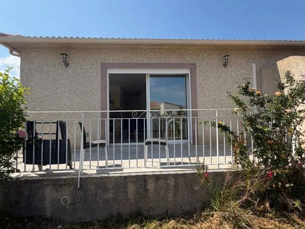 F3 mitoyen ,jardin ,terrasse campo metta