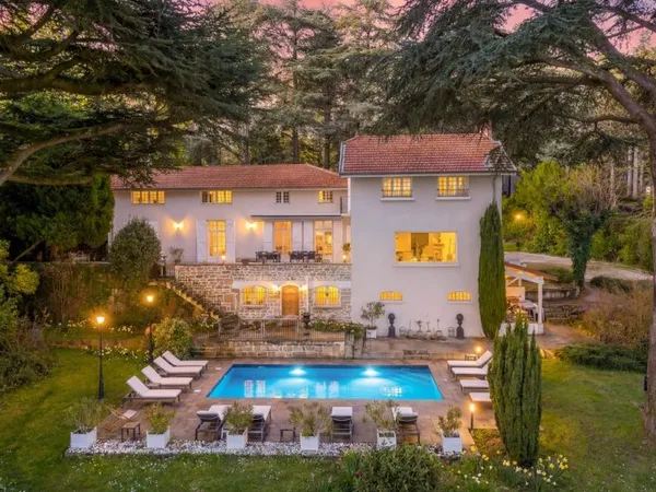 Maison de luxe 10 pièces 420 m²