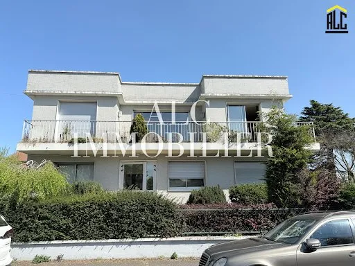 Immeuble 315 m²